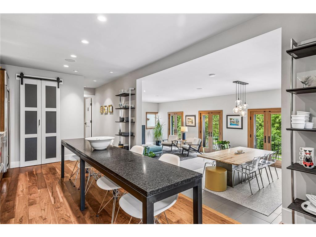 747 Kenwood Parkway Minneapolis MN 55403 7106175 image23