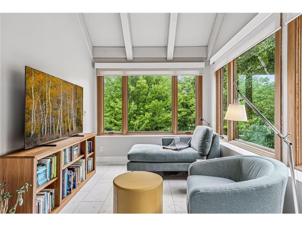 747 Kenwood Parkway Minneapolis MN 55403 7106175 image31