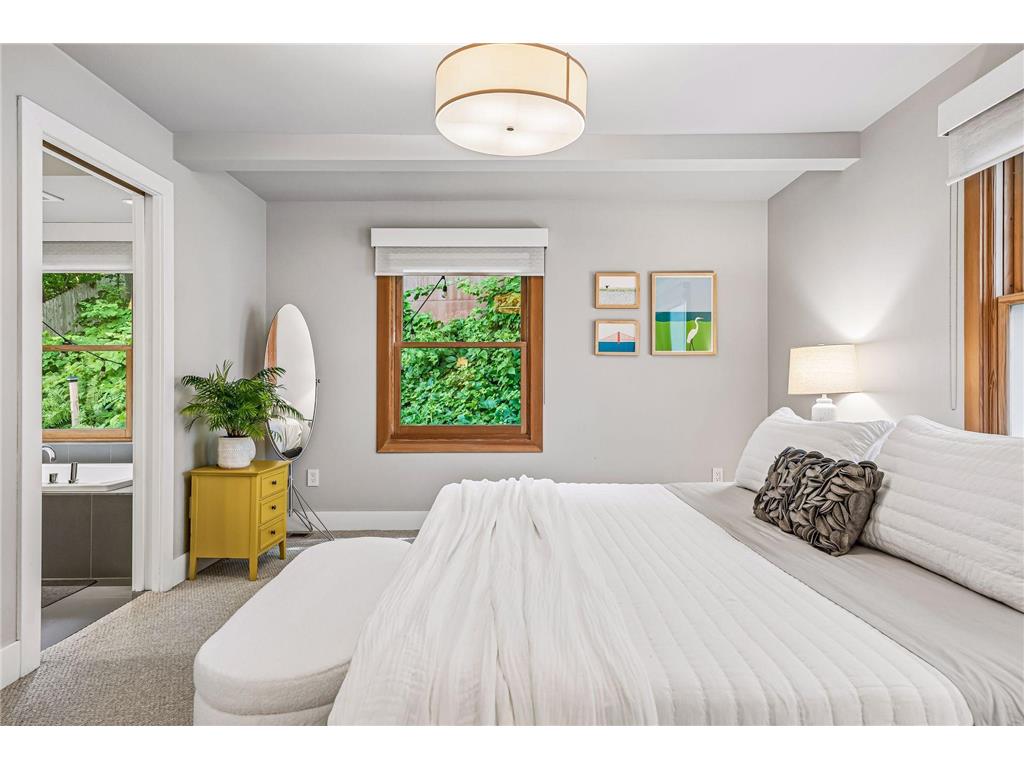 747 Kenwood Parkway Minneapolis MN 55403 7106175 image36