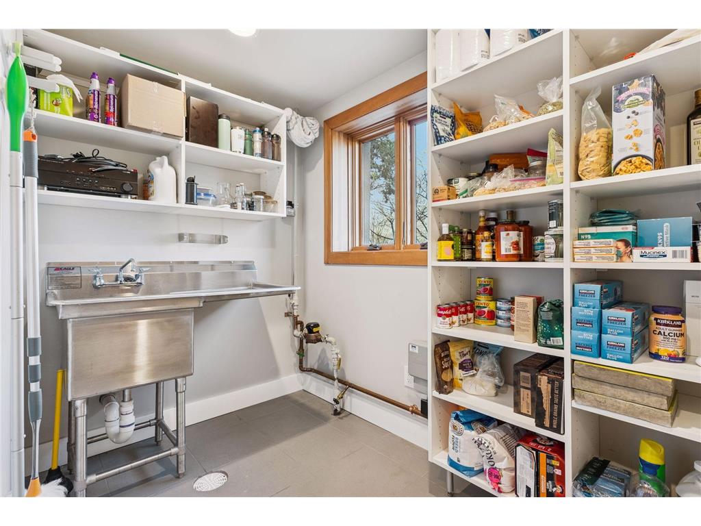 747 Kenwood Parkway Minneapolis MN 55403 7106175 image51