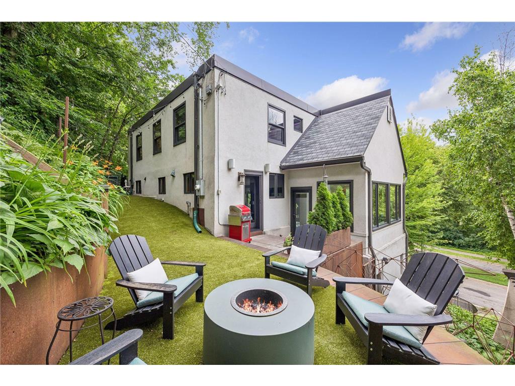 747 Kenwood Parkway Minneapolis MN 55403 7106175 image54