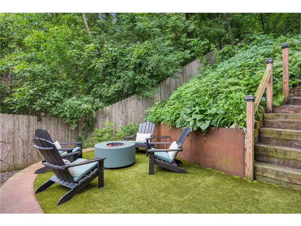 747 Kenwood Parkway Minneapolis MN 55403 7106175 image56
