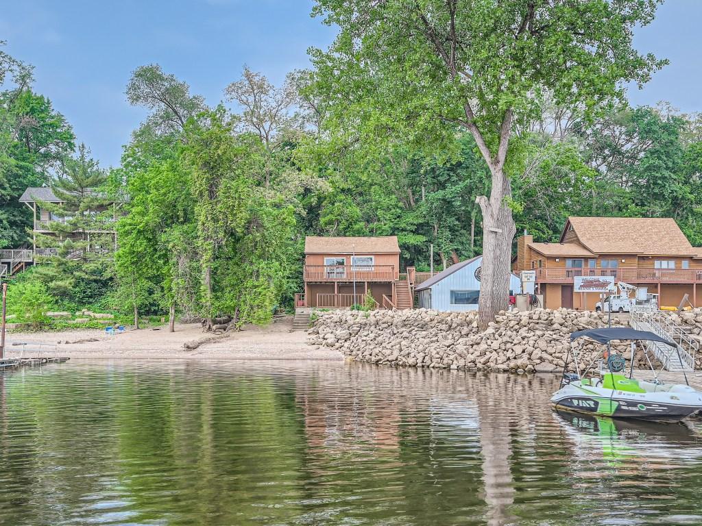 747 Quixote Avenue N Lakeland MN 55043 - St Croix River 6382256 image1