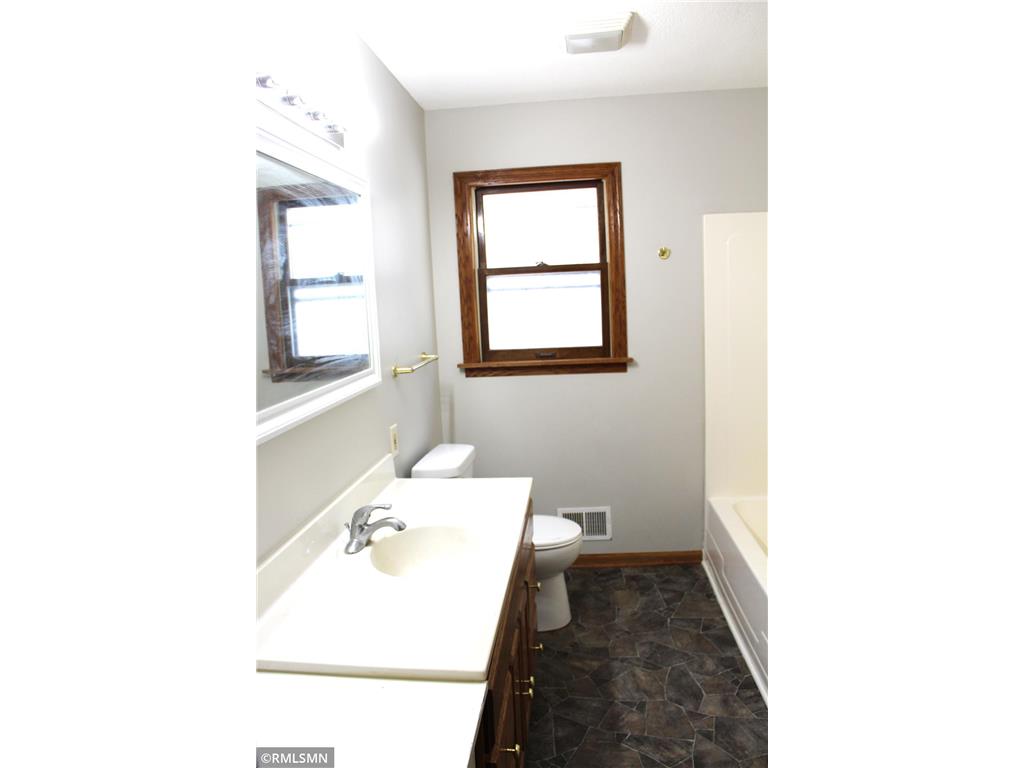 747 Tuscarora Avenue #Unit 1 Saint Paul MN 55102 7081327 image6