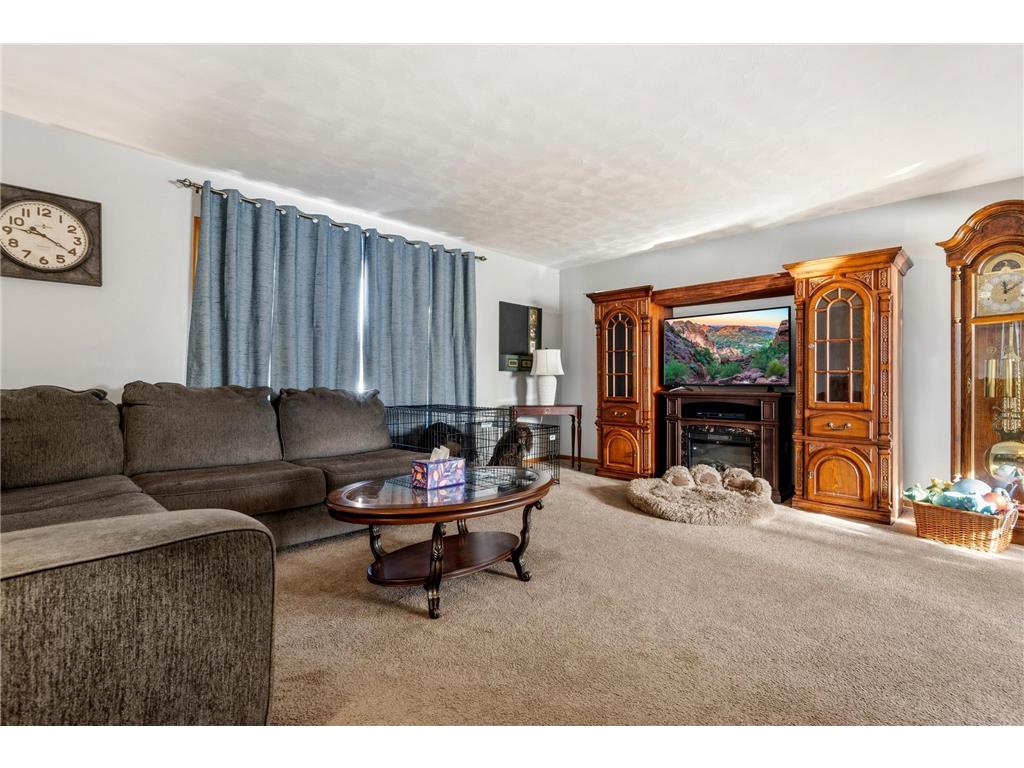 7471 Van Buren Street NE Fridley MN 55432 7030187 image16