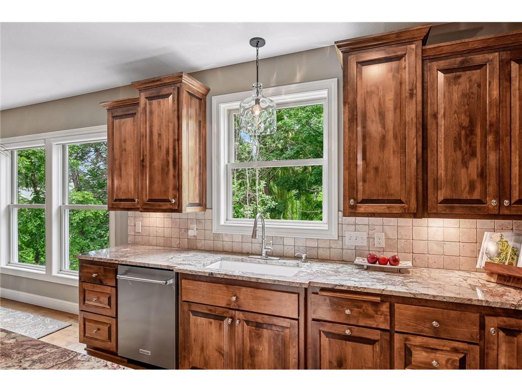 7474 Narcissus Lane N Maple Grove MN 55311 7107620 image23