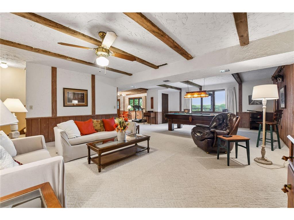 7474 Saratoga Drive Chanhassen MN 55317 7092589 image17