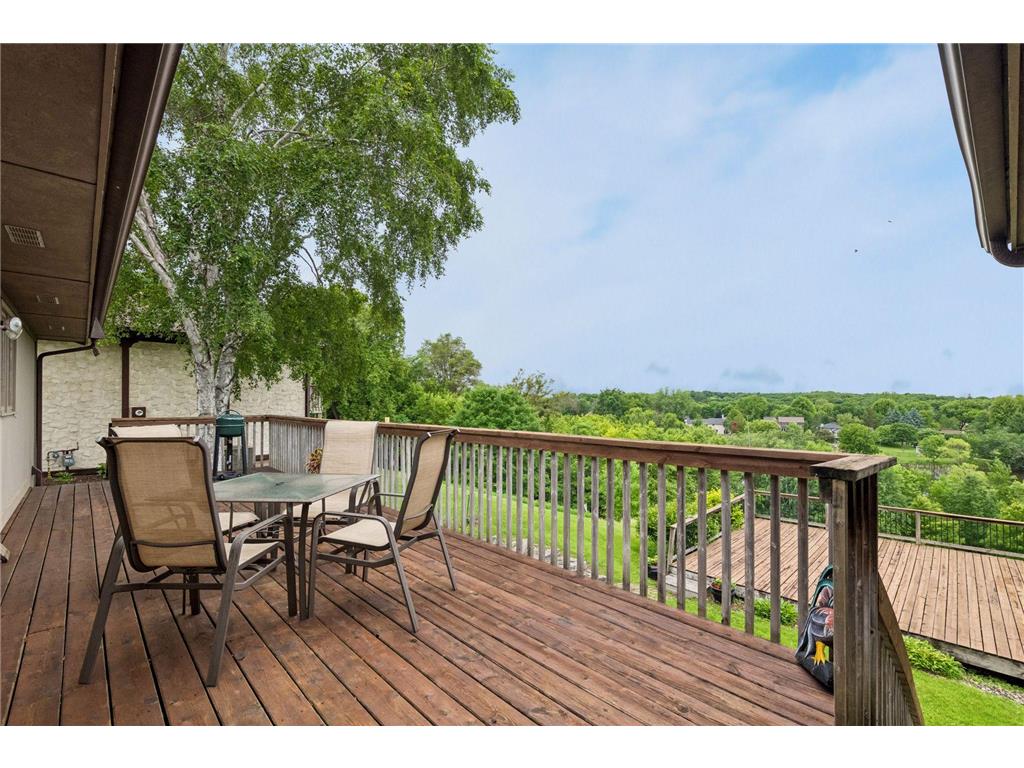 7474 Saratoga Drive Chanhassen MN 55317 7092589 image28