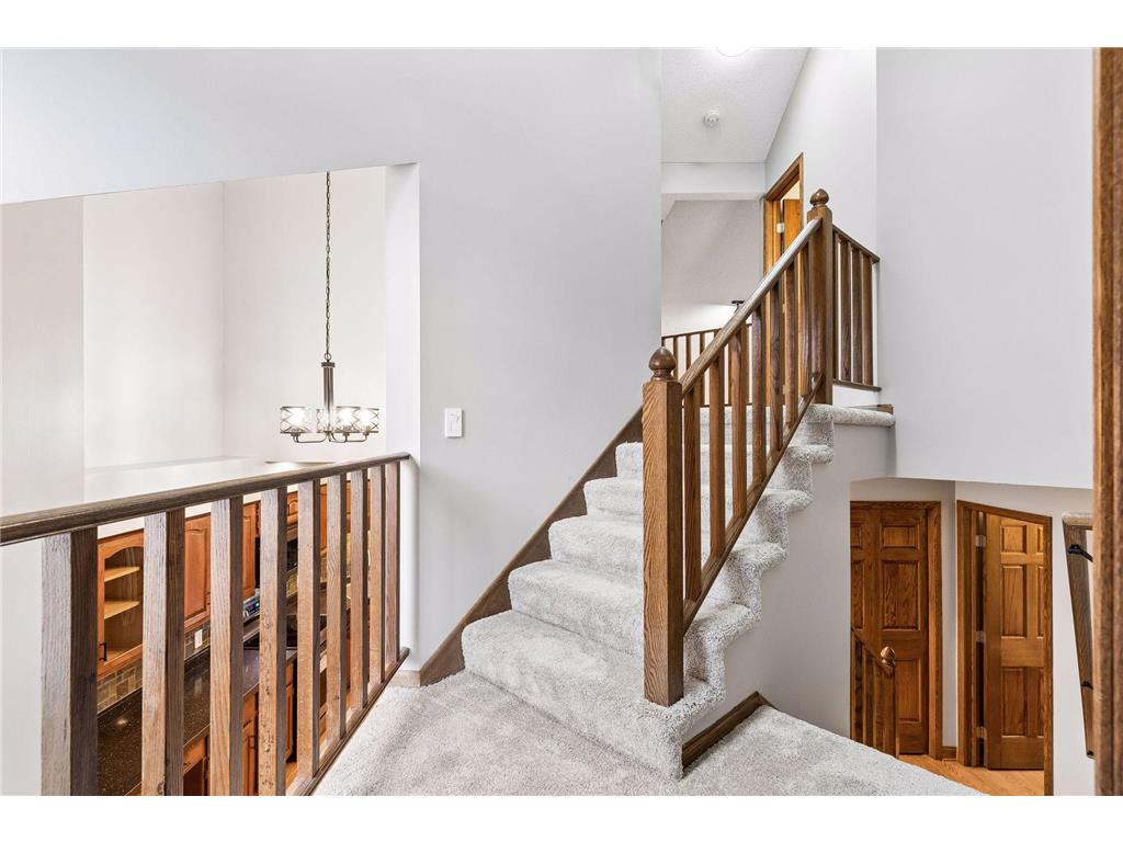 7476 Cahill Road Edina MN 55439 7031096 image22