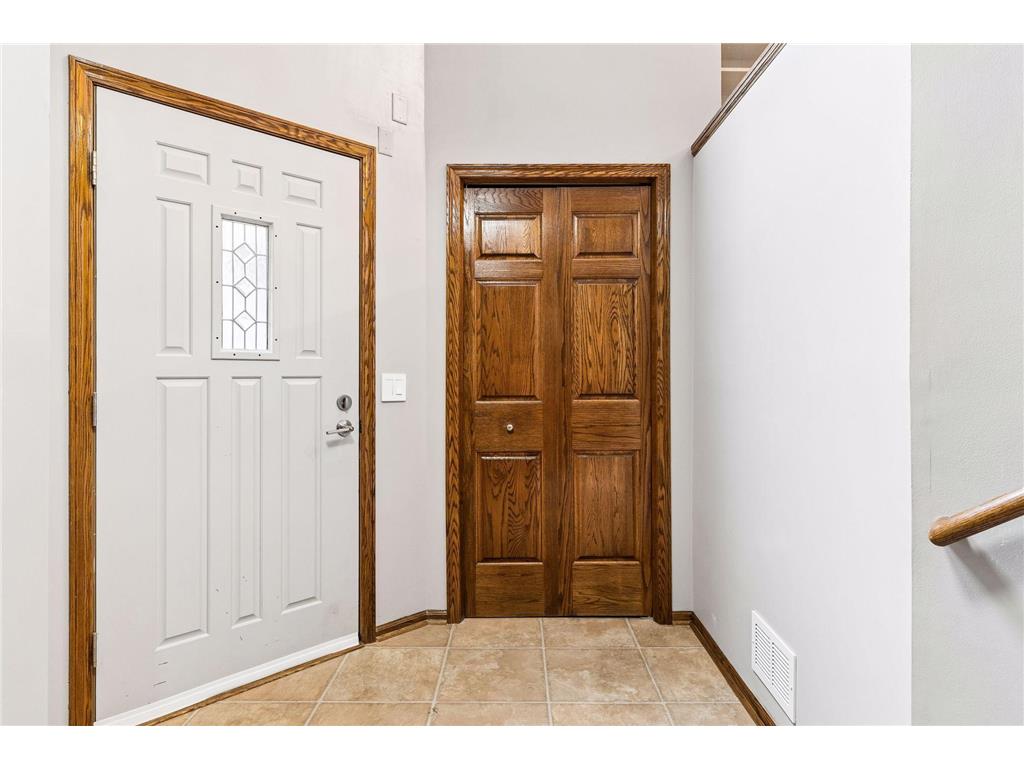 7476 Cahill Road Edina MN 55439 7031096 image3