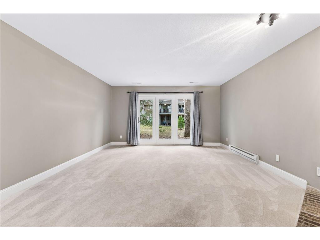 7476 Cahill Road Edina MN 55439 7031096 image36