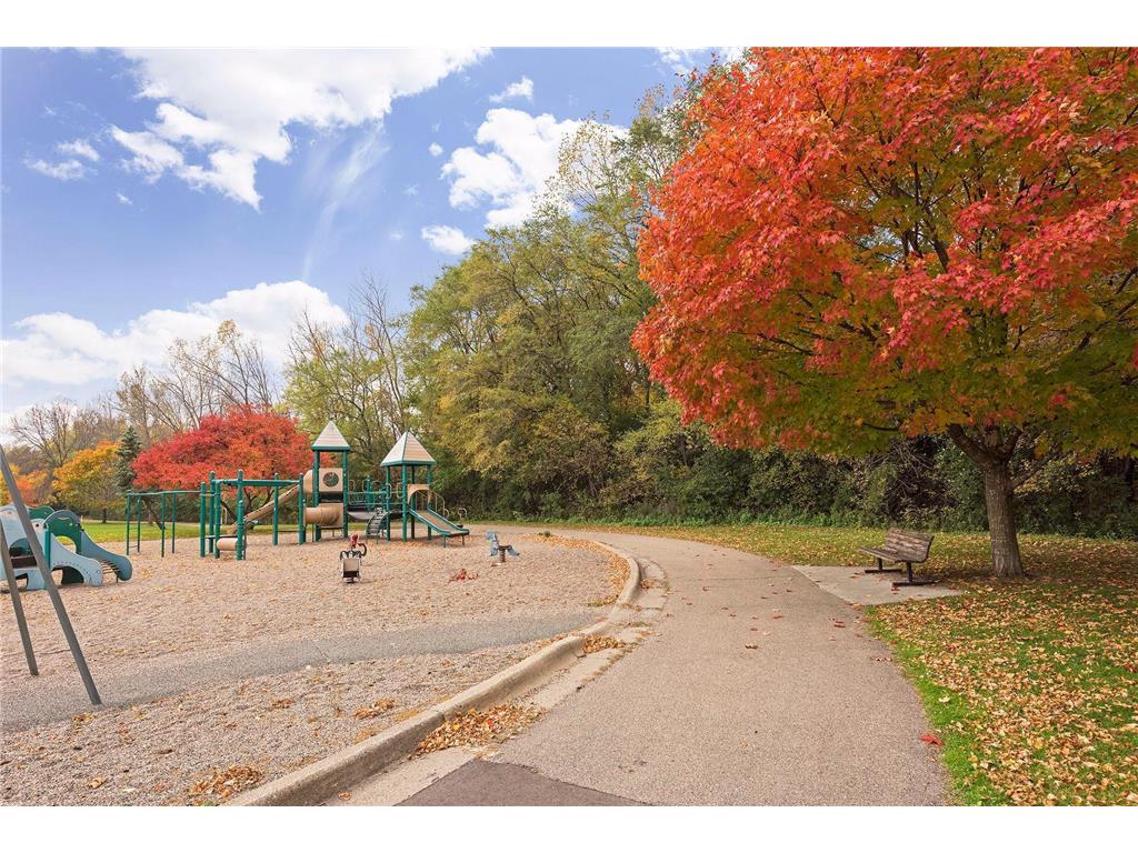 7476 Cahill Road Edina MN 55439 7031096 image50