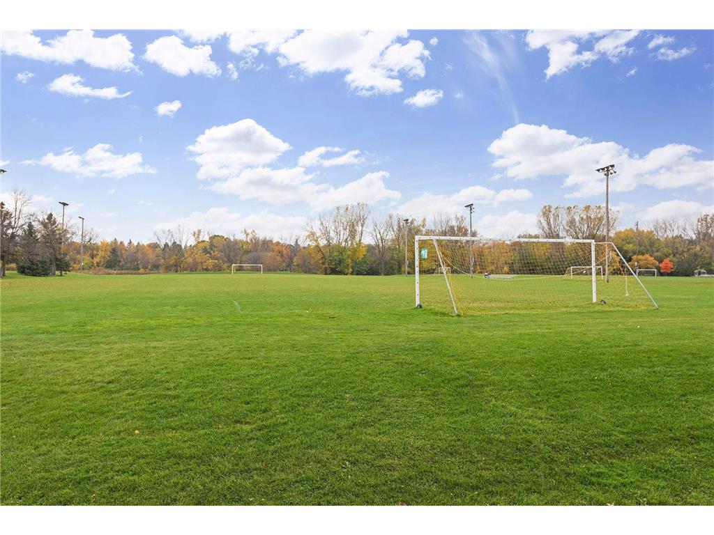 7476 Cahill Road Edina MN 55439 7031096 image52