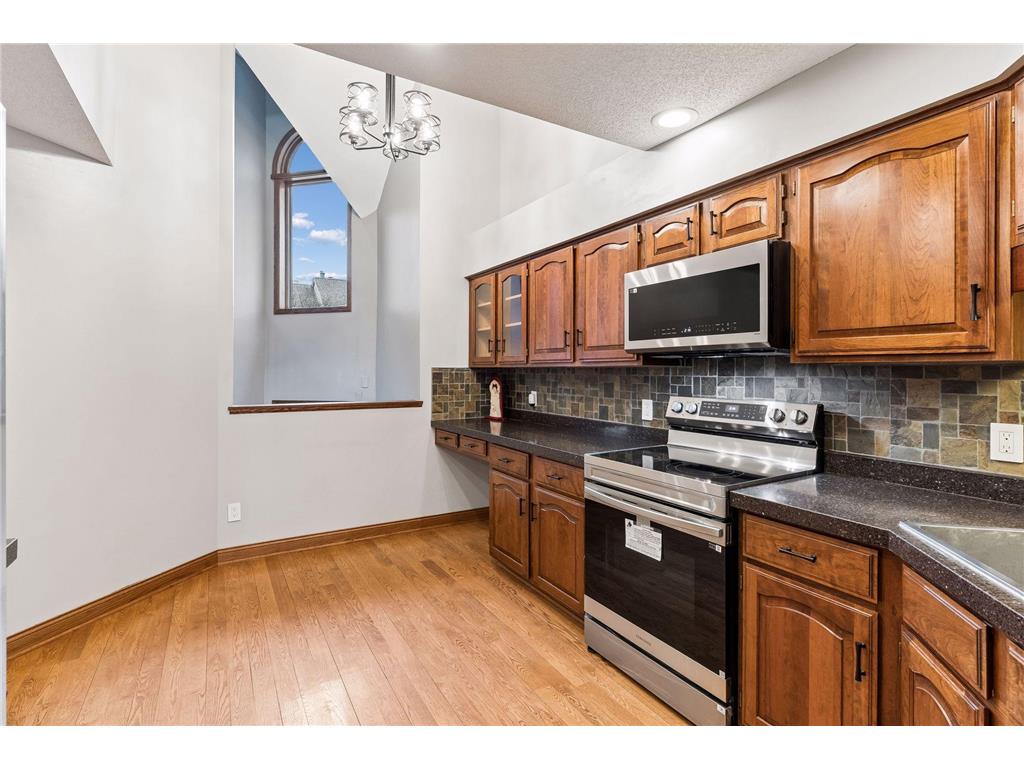 7476 Cahill Road Edina MN 55439 7031096 image8