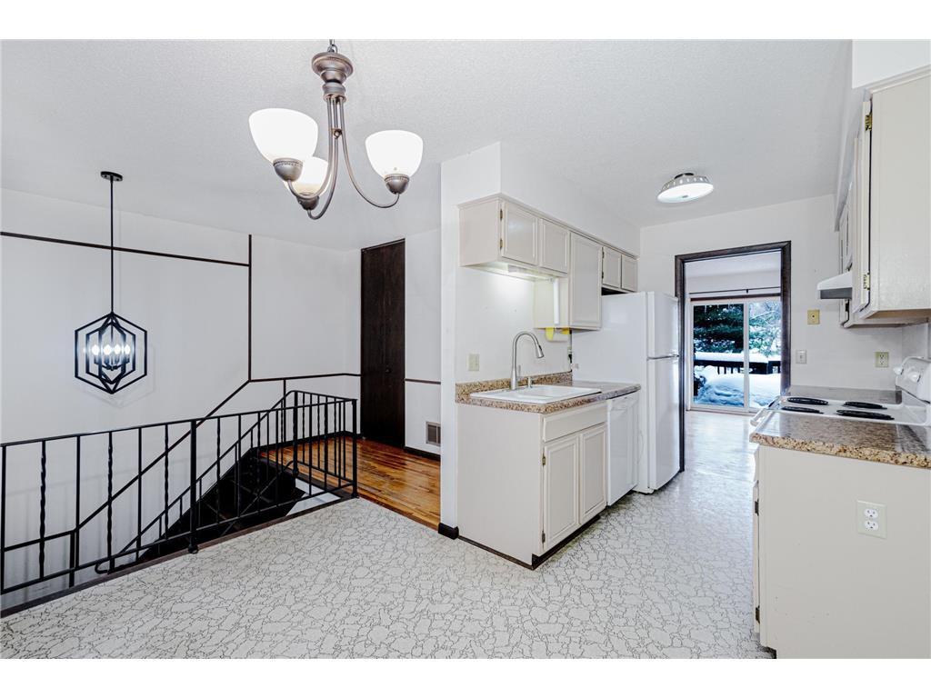 7477 142nd Street Court Apple Valley MN 55124 6328337 image1