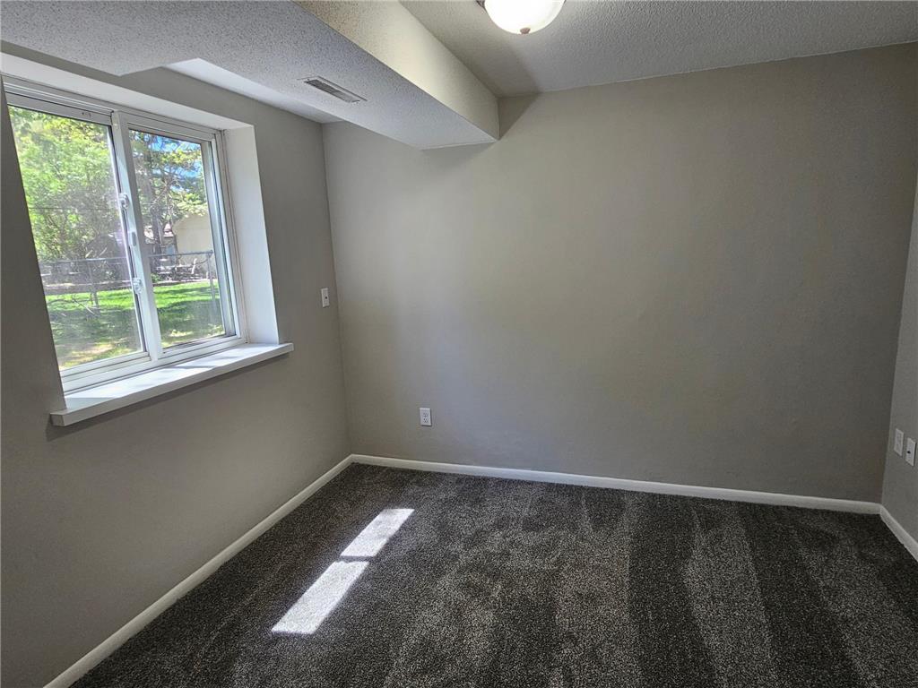 748 82nd Avenue NE Spring Lake Park MN 55432 7089895 image12