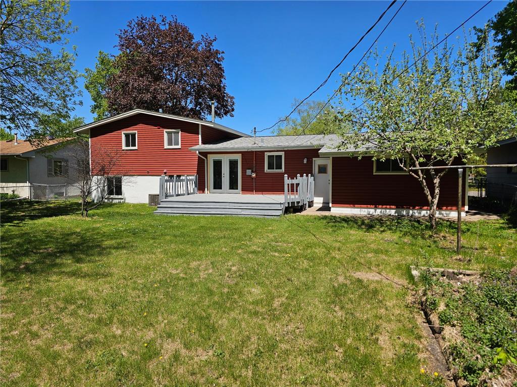 748 82nd Avenue NE Spring Lake Park MN 55432 7089895 image16