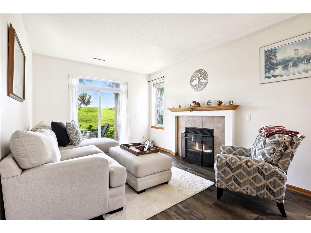 748 Cobblestone Way Shakopee MN 55379 6435738 image1