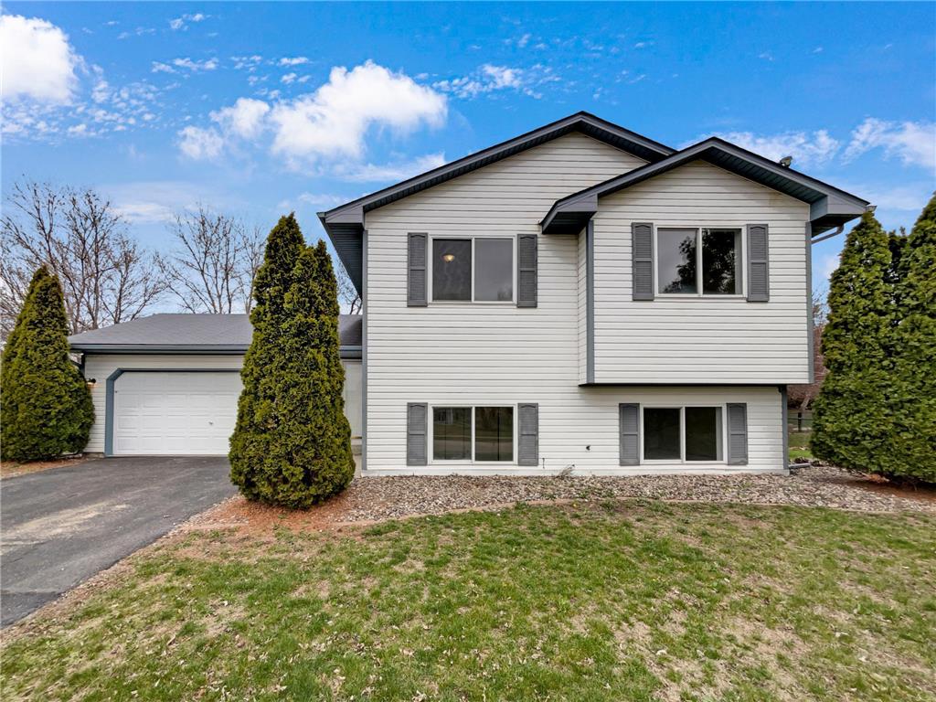 748 Kirche Hill Drive Carver MN 55315 6523766 image1