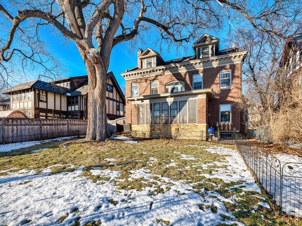 748 Linwood Avenue Saint Paul MN 55105 6814835 image35