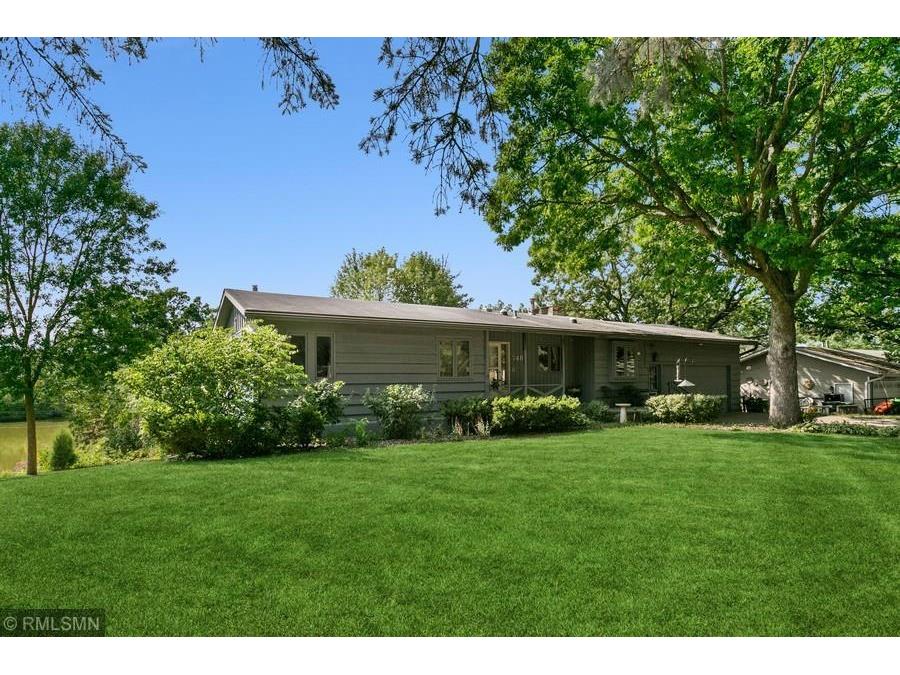 748 Redwood Lane, New Brighton, MN, 55112 MLS 6029156 Edina Realty