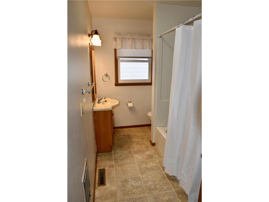 748 Spruce Street Ocheyedan IA 51354 7044899 image27