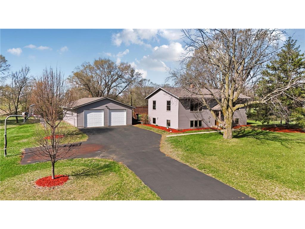 7481 State Street Clear Lake MN 55319 7060647 image1