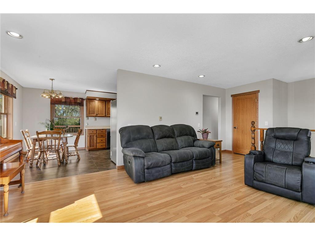 7481 State Street Clear Lake MN 55319 7060647 image10