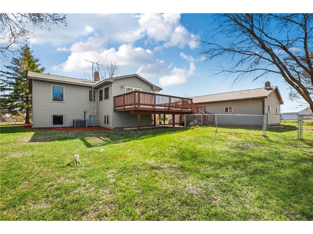 7481 State Street Clear Lake MN 55319 7060647 image13
