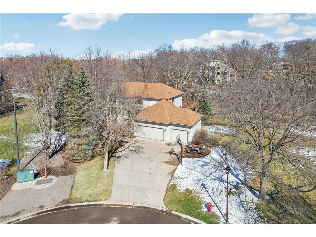 7483 Moccasin Trail Chanhassen MN 55317 6816422 image1