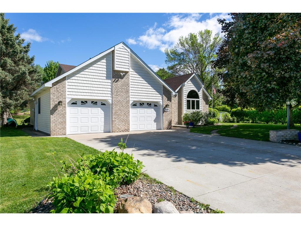 7488 Newbury Road Woodbury MN 55125 7074954 image1