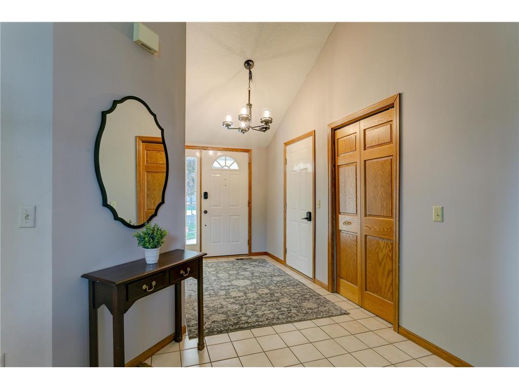 7488 Newbury Road Woodbury MN 55125 7074954 image4