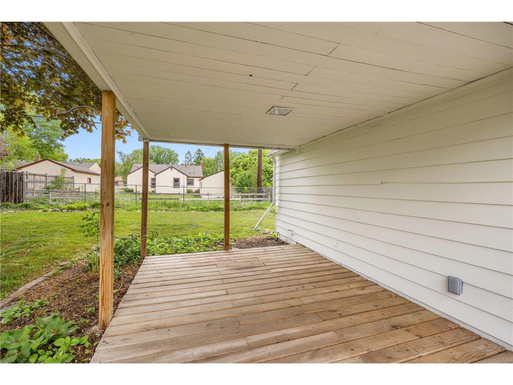749 Cottage Avenue W Saint Paul MN 55117 7008756 image33