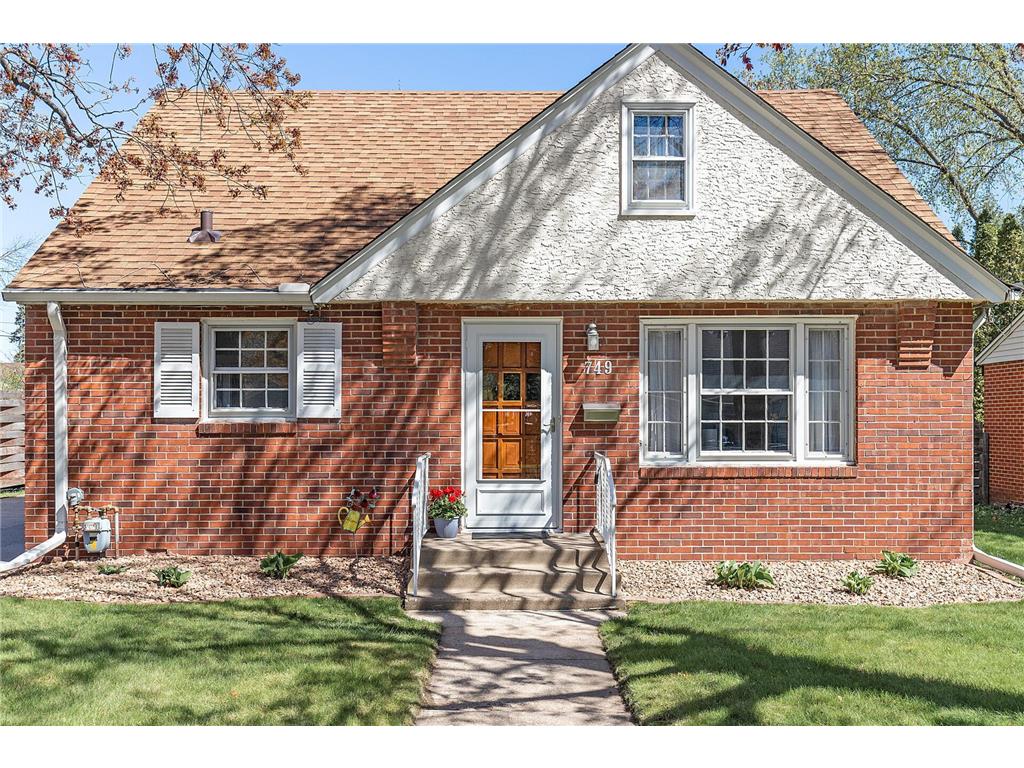749 Ivy Avenue W Saint Paul MN 55117 6521544 image1