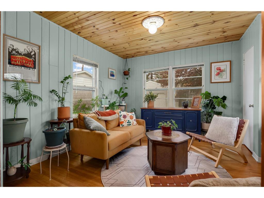 749 Parkview Avenue Saint Paul MN 55117 7039076 image2