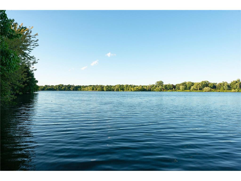 749 Parkview Avenue Saint Paul MN 55117 7039076 image38