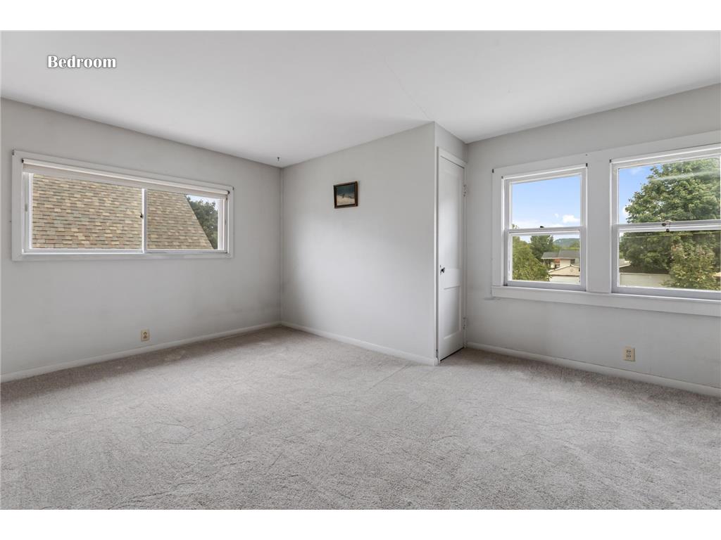 749 W 4th Street Winona MN 55987 6776983 image11