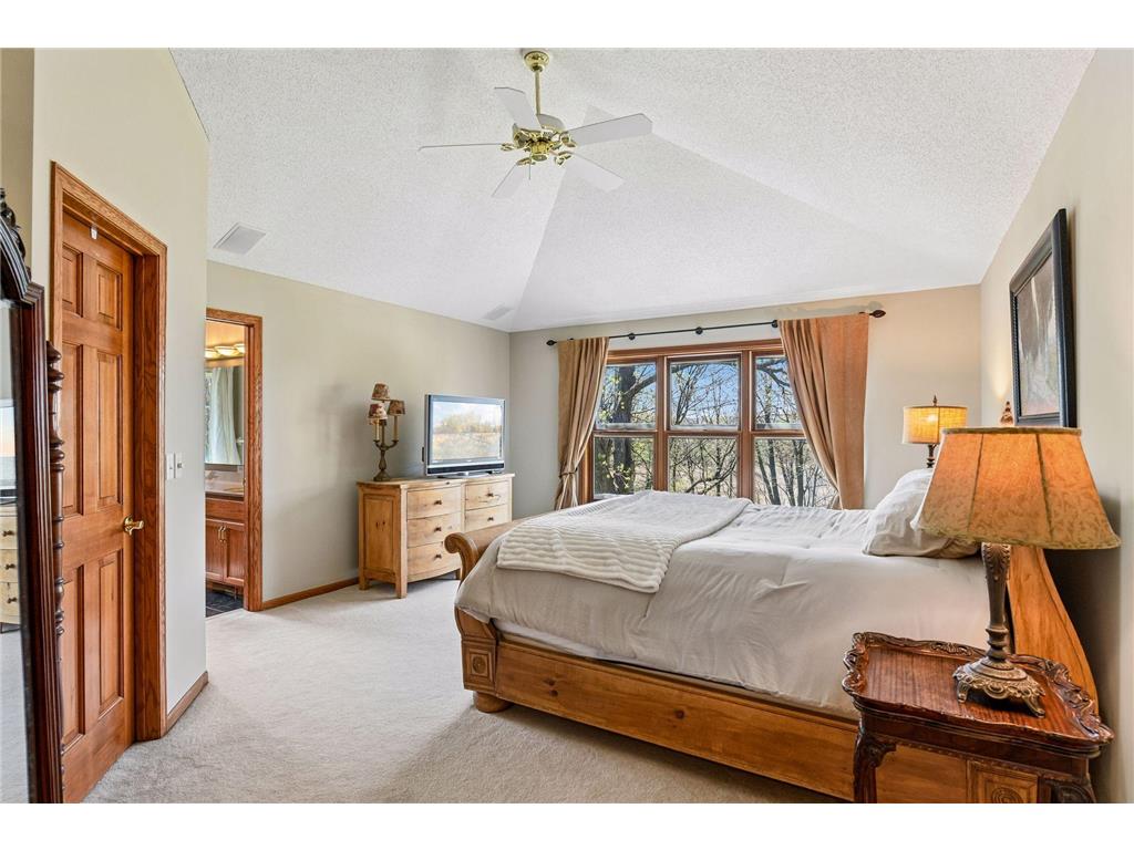 7492 Bent Bow Trail Chanhassen MN 55317 7046958 image18