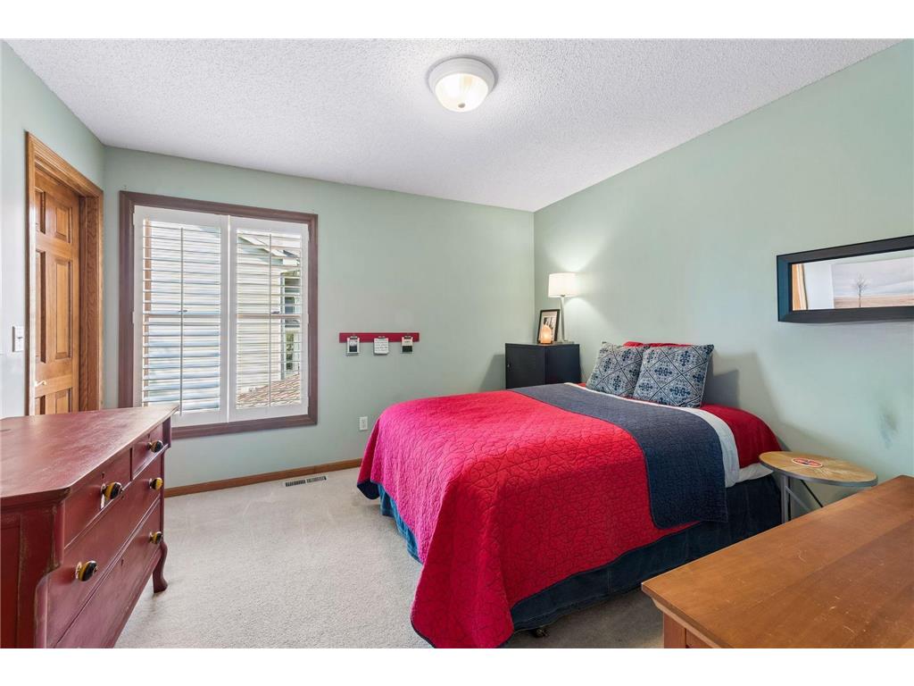 7492 Bent Bow Trail Chanhassen MN 55317 7046958 image21