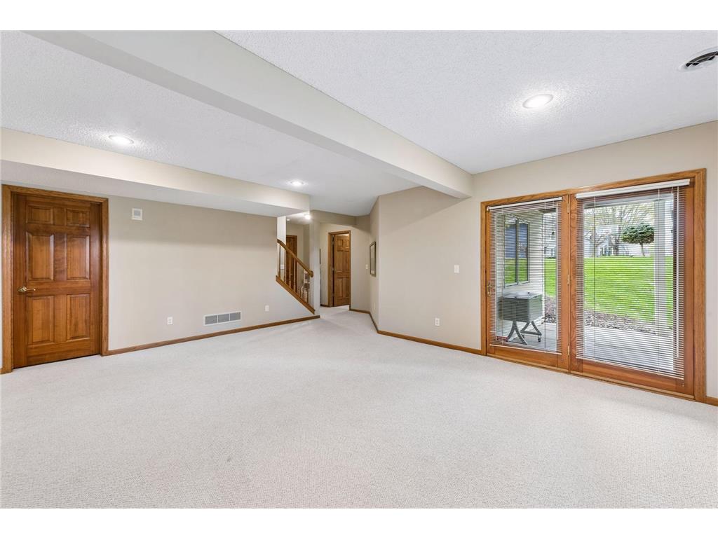 7492 Bent Bow Trail Chanhassen MN 55317 7046958 image24
