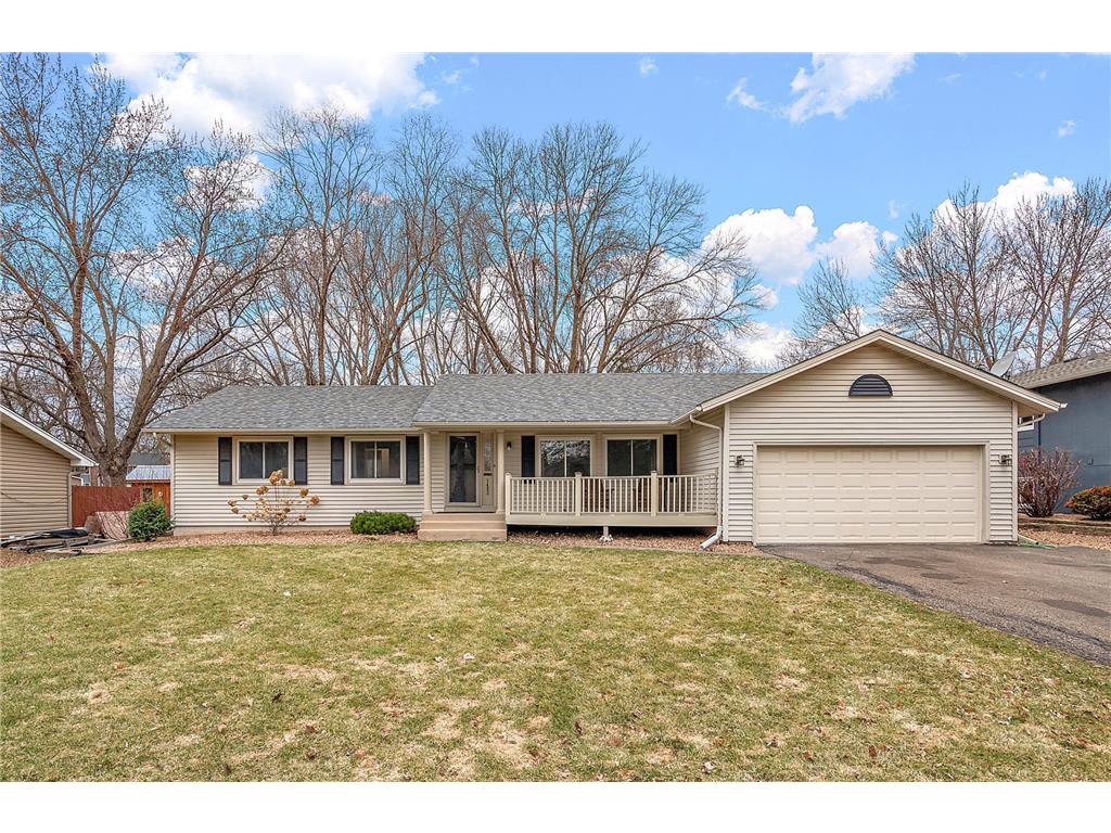 7493 Berkshire Way Maple Grove MN 55311 7003782 image1