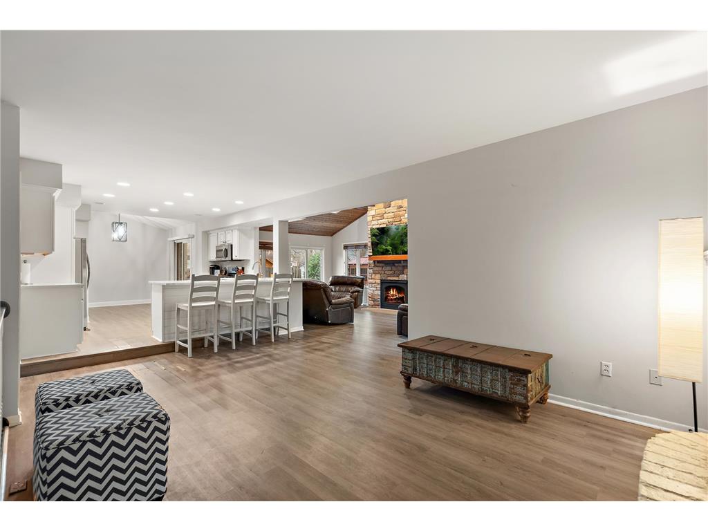 7493 Berkshire Way Maple Grove MN 55311 7003782 image12