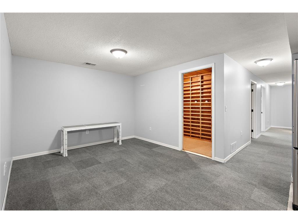 7493 Berkshire Way Maple Grove MN 55311 7003782 image29