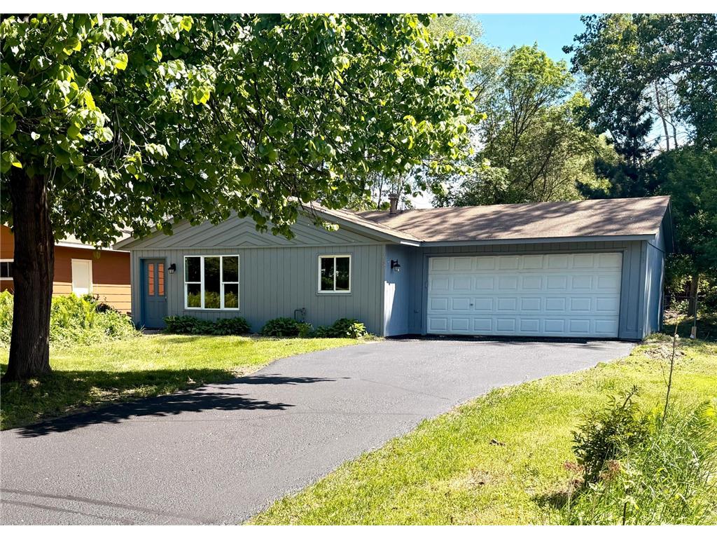 75 5th Street NW Elk River MN 55330 7080436 image1