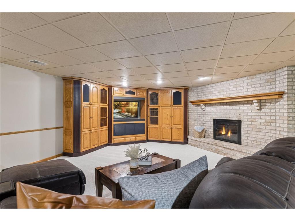 75 Apple Orchard Road Dellwood MN 55110 7089500 image104