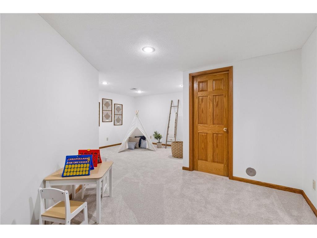 75 Apple Orchard Road Dellwood MN 55110 7089500 image122