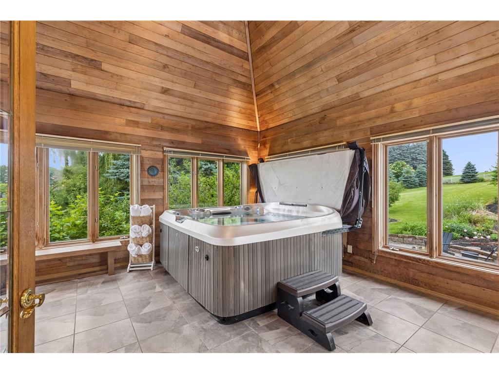 75 Apple Orchard Road Dellwood MN 55110 7089500 image62