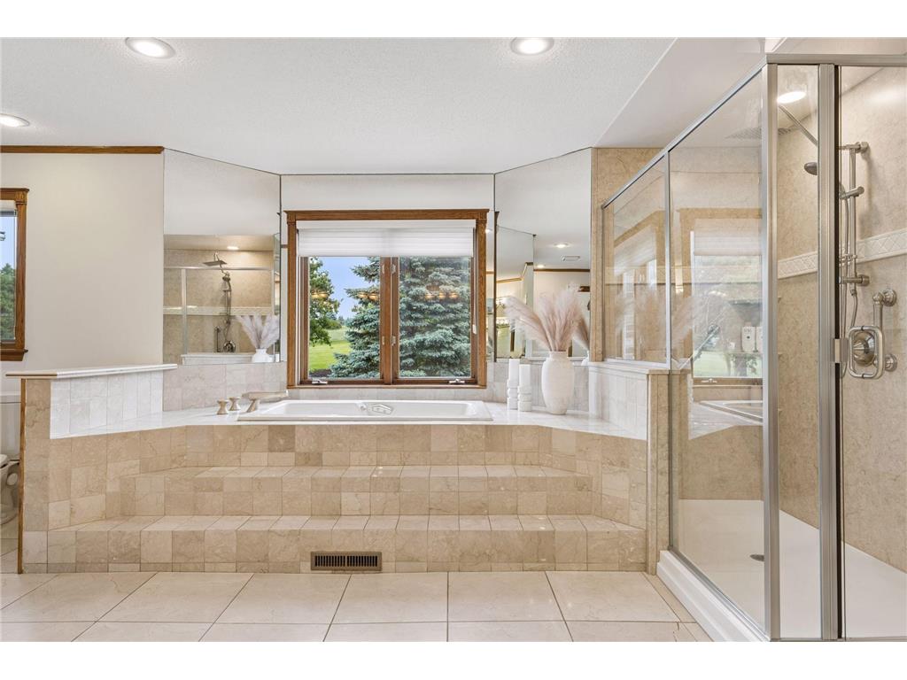 75 Apple Orchard Road Dellwood MN 55110 7089500 image81
