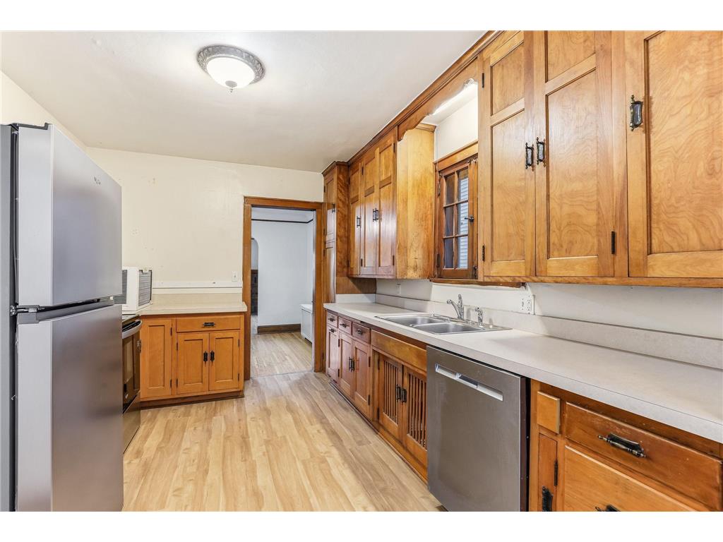 75 Cleveland Avenue S Saint Paul MN 55105 7090421 image8