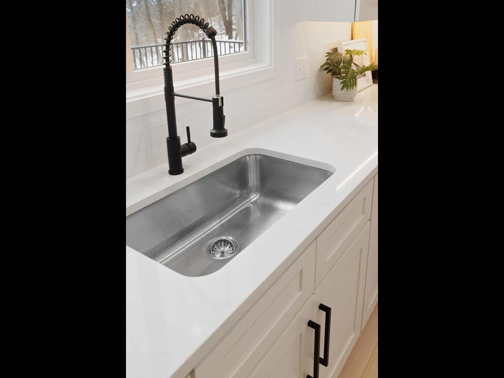 75 E Pleasant Lake Road North Oaks MN 55127 - Pleasant Lake 6825526 image15